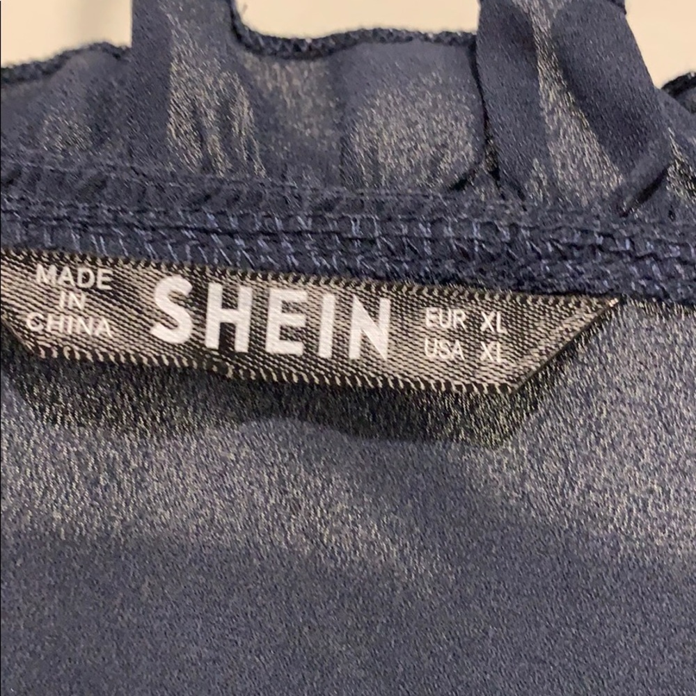 Shein top - Picture 3 of 3